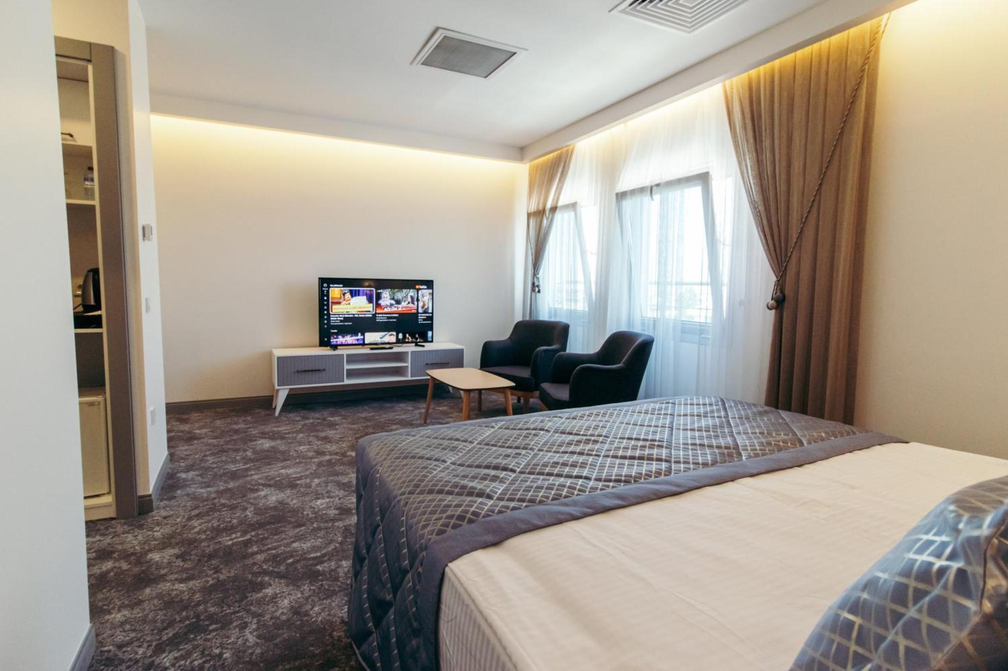 Ck Farabi Otel 4*