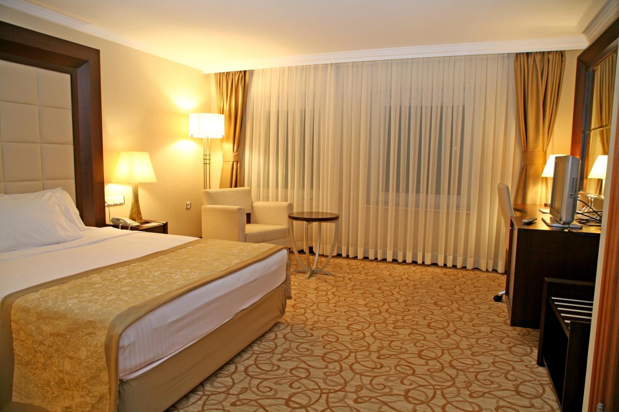 Otel Ck Farabi 4*